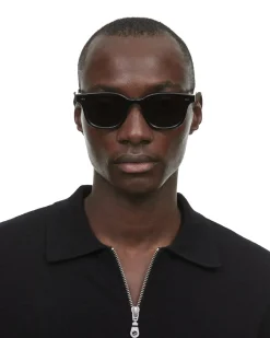 Chimi Eyewear 02 Black Solbriller Sort